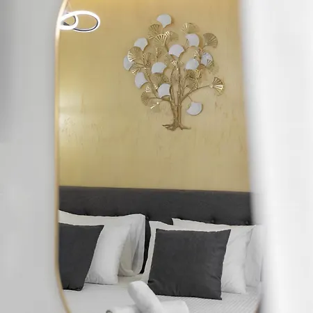 Tota * Αφάντου